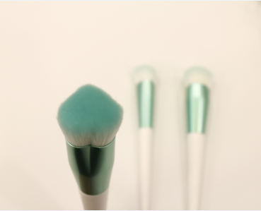 化妝刷一般都有哪些材質呢？